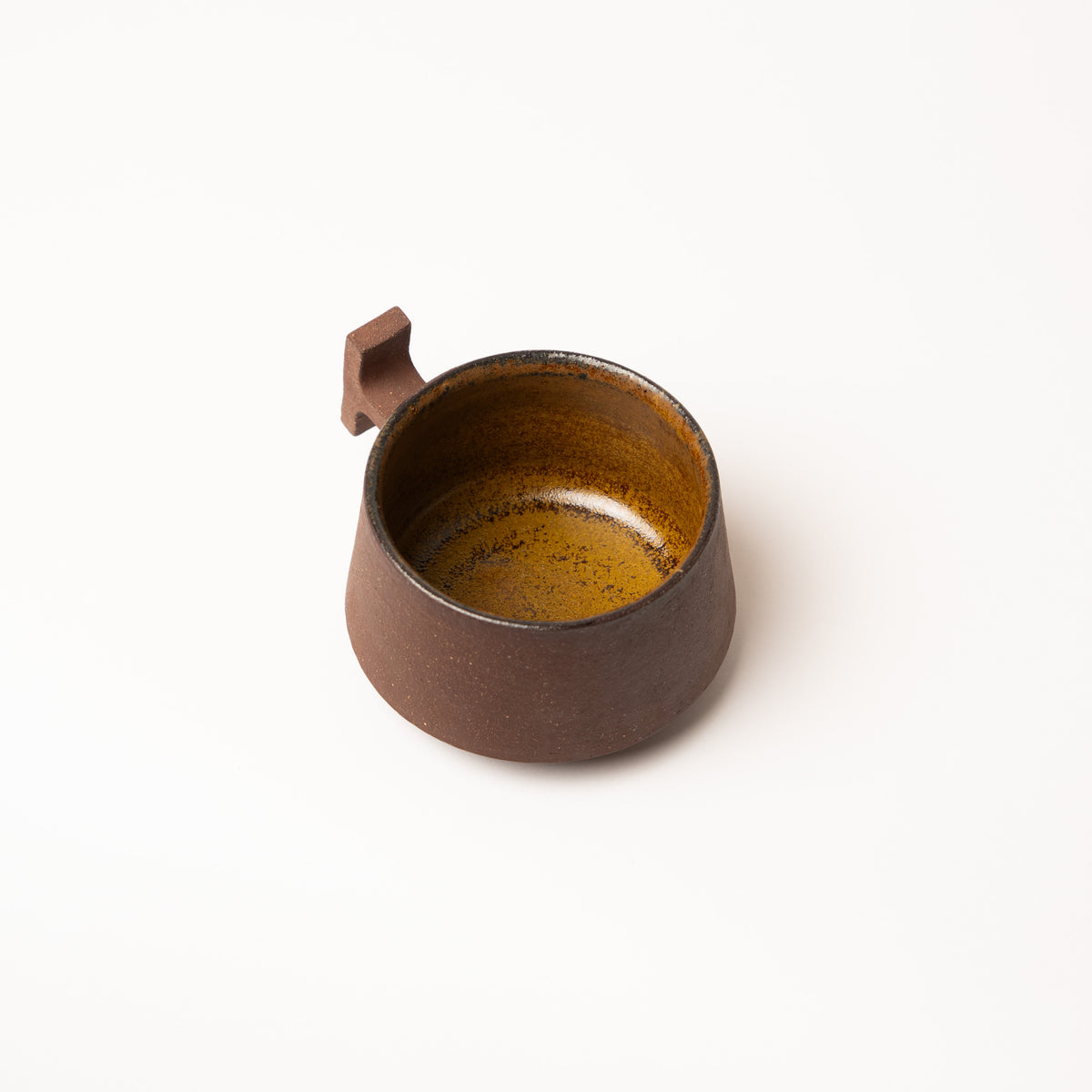 T Handle Cup | Brown